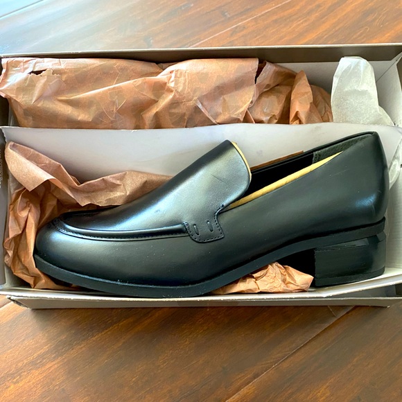 Franco Sarto Women's Newbocca Loafer - Picture 2 of 5